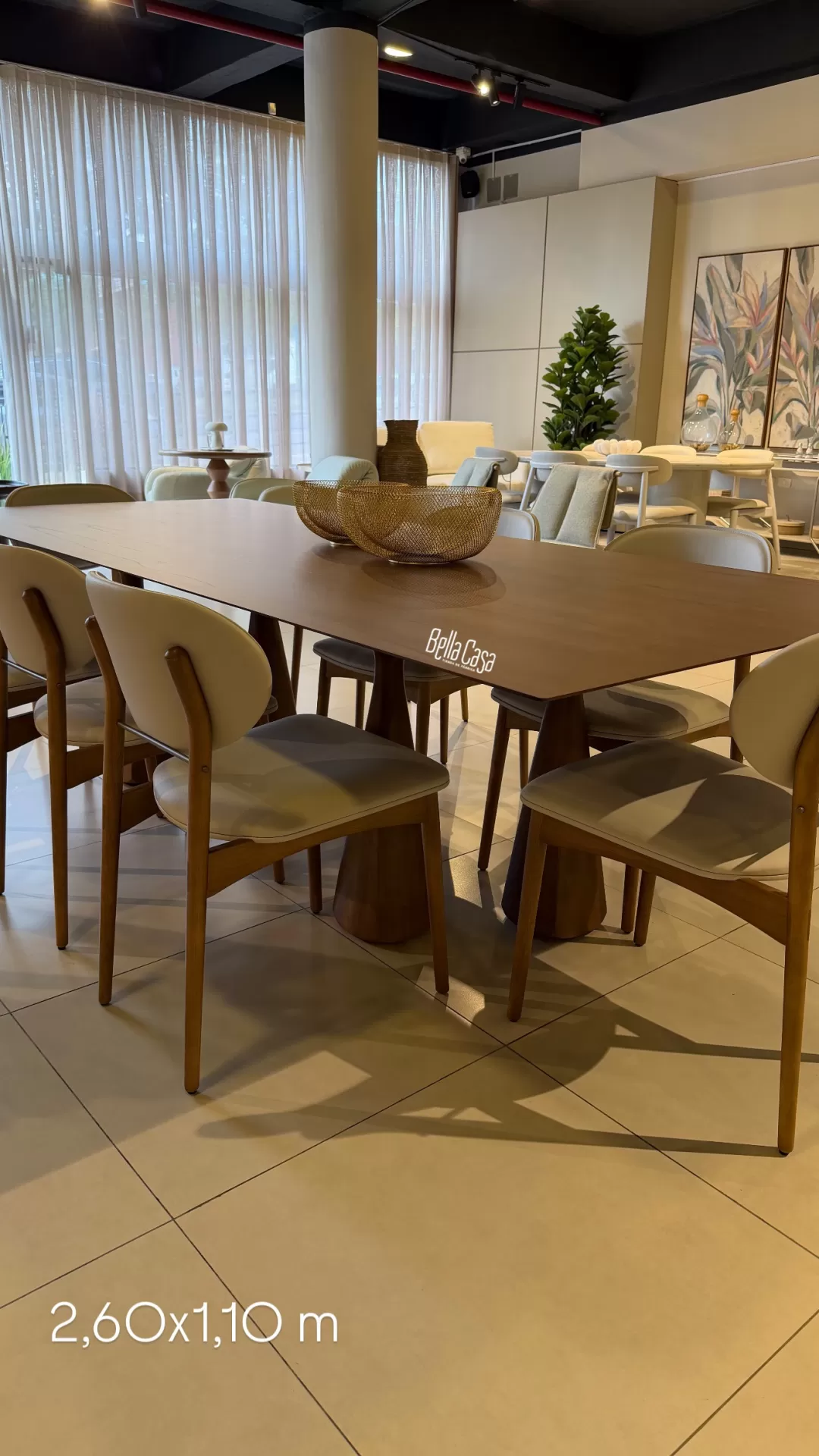 Mesa comedor Ágata-Madera maciza