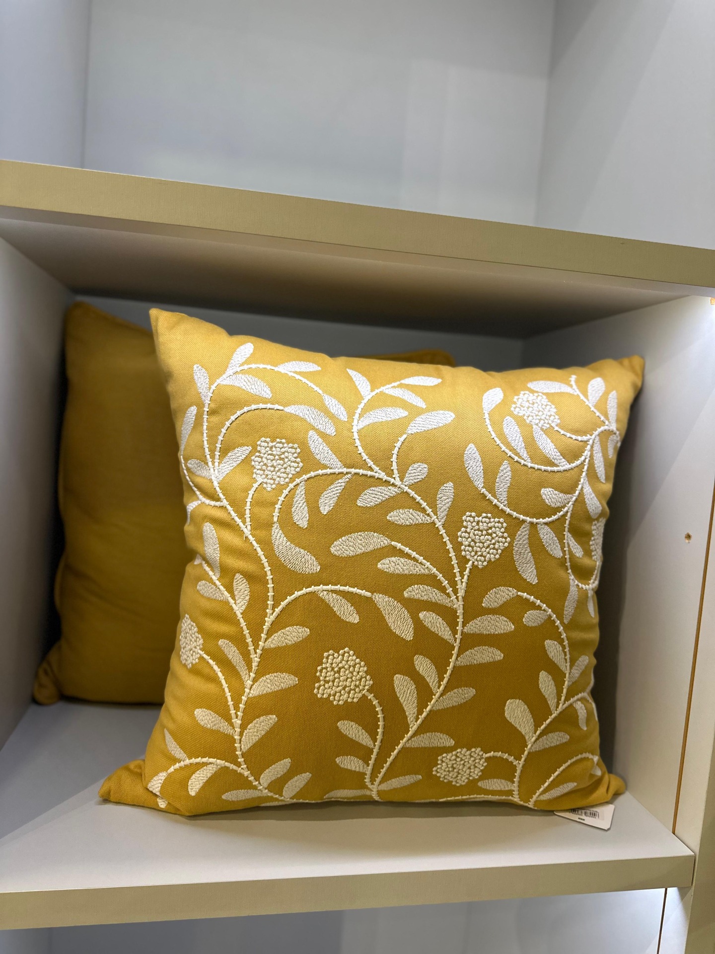 ALMOHADA DECORATIVA 52X52 LINO MOSTAZA 